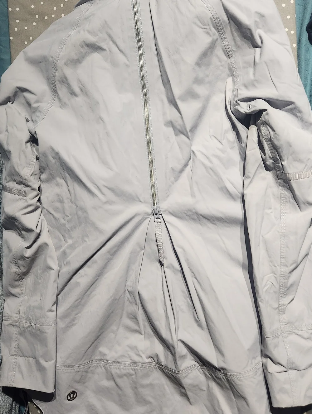 lululemon make it rain jacket - Picture 5 of 6